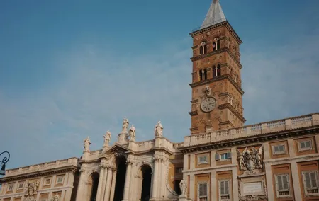 Rome’s Masterpieces: Small Group Walking Tour of Churches & Art