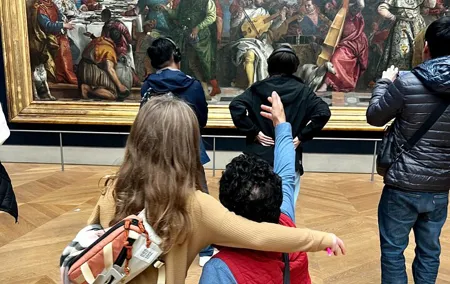 Private Louvre Tour in Paris for Kids and Families