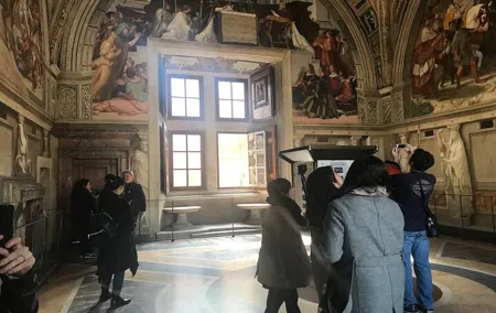 Private Early Morning Express Tour Sistine Chapel, Raphael Rooms
