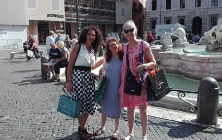 Authentic Roman shopping and fashion experience