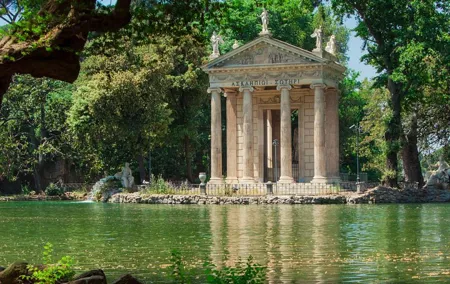 "Villa Borghese" Rome tour with high quality electric bicycle!