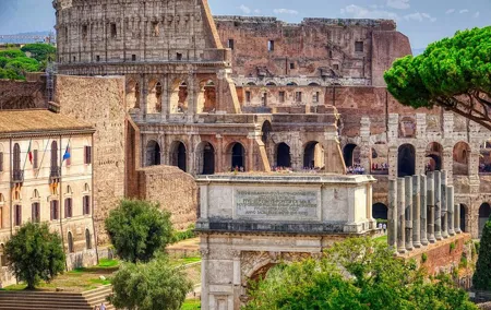 Rome :Colosseum Guided Tour