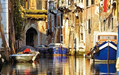 Florence and Venice from Rome: 2-Day Private Tour by Fast Train