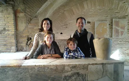 Ancient Ostia Private Guided Tour for Kids with Optional Transfer