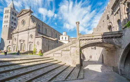 Viterbo and Tuscia: full-day private tour from Rome