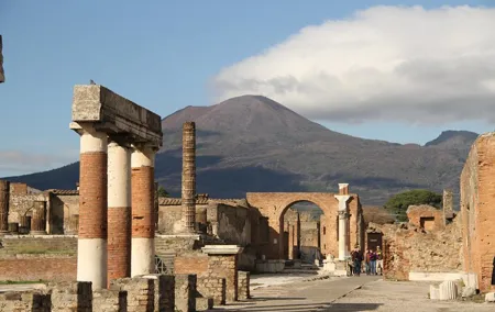 Private Tour of Pompeii: Day Trip from Rome by Car