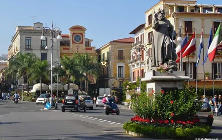 Travel by coach from Rome to Sorrento Comfort and Punctuality