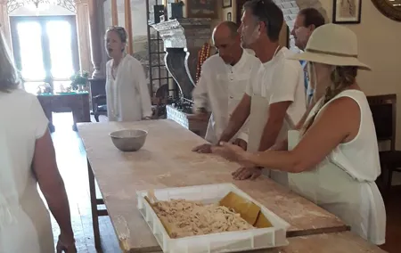 Vino & Pasta Affair:Exclusive Private Tour and Cooking Experience
