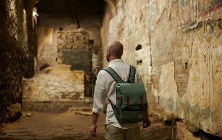 Rome: Trastevere Undergrounds Private Guided Tour with Transfers