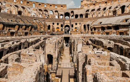 Colosseum Underground and Arena Floor Private Guided Tour