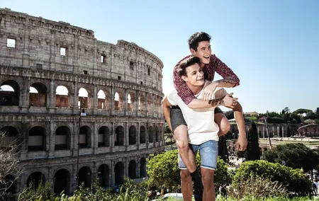 GAY & LESBIAN Tour | Rome: the Colosseum under a gay light