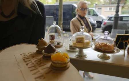 Best Croissants + Pastries -- Sweet & Savory le Marais Paris Walk