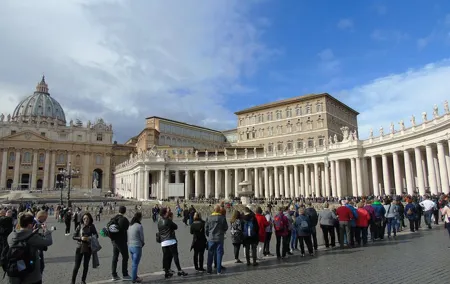 SkipTheLine Vatican Museums Sistine Chapel with Expert TourGuide
