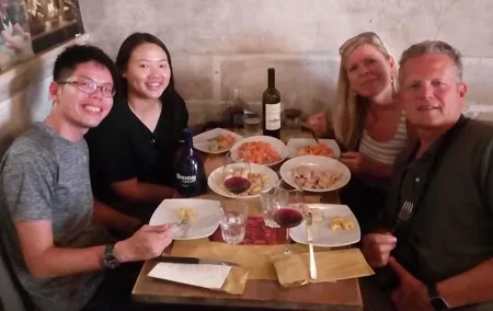 Rione Monti Food, Wine & Sightseeing Tour of Rome