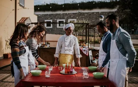 Frascati: Half Day Cooking Class Experience with Wine Pairings