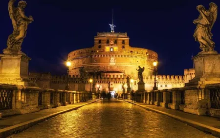 Roman Delights: Private Tour with Pizza, Gelato, City Highlights