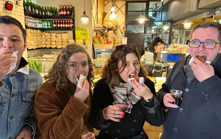 Trionfale Farmers Market and Vatican Quarter Food and Wine Tour