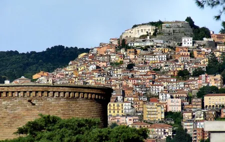 Castelli Romani: an experience between art, culture, food & wine
