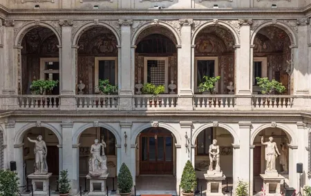 Private Castel Sant'Angelo Tour with Palazzo Altemps
