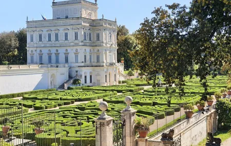Janiculum Hill Private Tour with Villa Pamphili Gardens & Rome Panoramic View