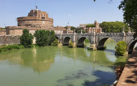 Castle Sant'Angelo Hadrian's Tomb Private Guided Tour with Maria