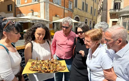 Rome Traditional Eateries Food Crawl and Guided Tour with Simona