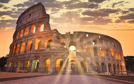 Guided Tour of the Colosseum with Access to the Arena