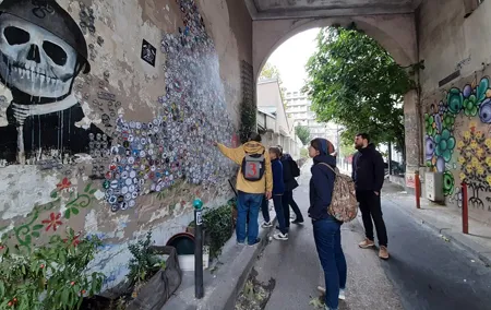Belleville Street Art Tour with an Artist