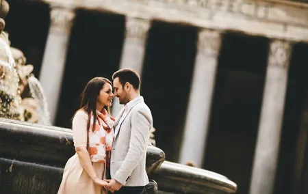 Private Classic Rome Photoshoot in Trevi Fountain & Pantheon
