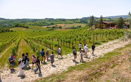 Tuscany Day Trip from Florence: Siena, San Gimignano, Pisa and Lunch at a Winery