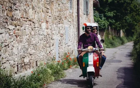 Florence Vespa Tour: Tuscan Hills and Italian Cuisine