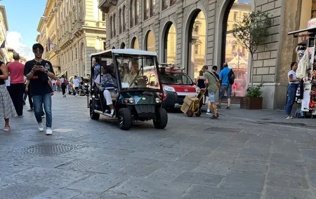 Florence Golf Cart private City tour Center & Michelangelo square