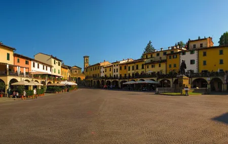 Private daytrip to Siena & Chianti wine country, with wine tasting from Florence