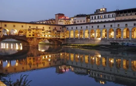 Vasari Corridor plus Uffizi Gallery