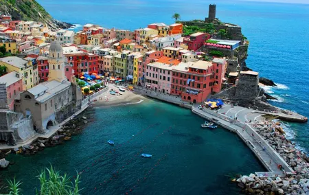 Private Day Trip to Cinque Terre and Pisa from Florence