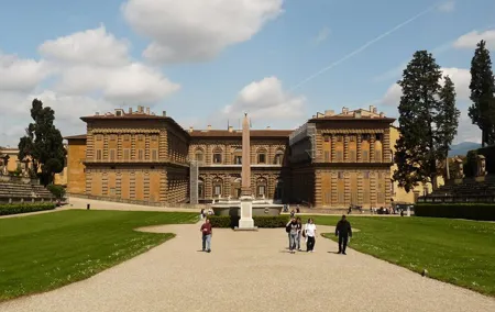 Pitti Palace and Boboli Gardens Private Tour