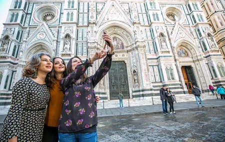 Florence Dome Climb & Private Guided Sightseeing Walking Tour with Hotel Pickup