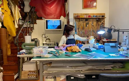 Florence Traditional Local Artisan Experience