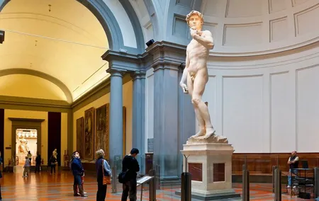 Florence: Accademia Gallery Small Group Guided Tour