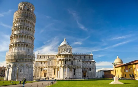 Pisa, Lucca & Tanning Time - Small Group