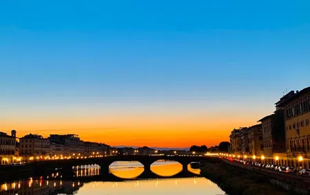 Florence Highlights Walking Tour By Night with Expert Guide