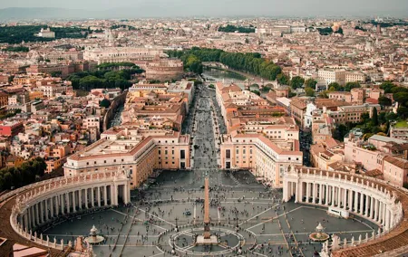 Private transfer from Florence to Rome, English-speaking driver