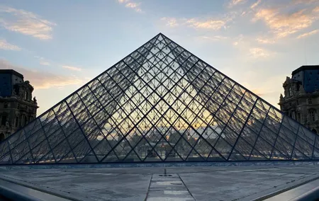 Louvre Entry Ticket with Audio Guide
