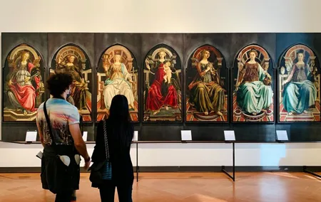 Half-Day Uffizi and Accademia Small-Group Guided Tour