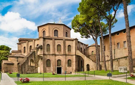 Private direct transfer: Florence to Ravenna, with local driver