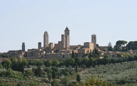 Private Tour of San Gimignano & Siena