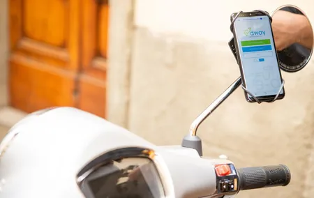 Rent your Electric Vespa 45 in Florence for 8 hours