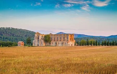 Tuscany's hidden gems: San Gimignano, Volterra, St Galgano Abbey