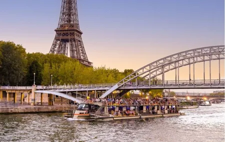Best Paris Promenade Cruise River with Music