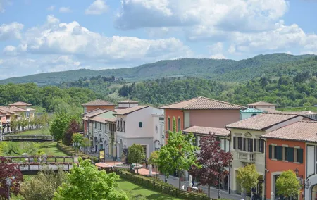 Florence Shopping Day Tour: Barberino Outlet